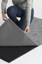 Load image into Gallery viewer, Leila Grey Rug