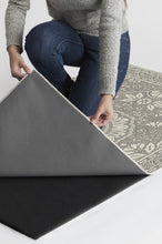 Load image into Gallery viewer, Almana Black & White Rug