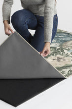 Load image into Gallery viewer, Camellia Jade Rug