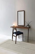 Load image into Gallery viewer, Herdanza Black & White Rug