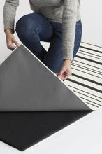 Load image into Gallery viewer, Hudson Stripe Black Rug