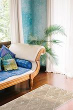 Load image into Gallery viewer, Kavi Diamond Rose Gold Rug