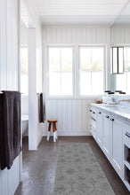 Load image into Gallery viewer, Leila Grey Rug