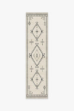 Load image into Gallery viewer, Damali Black &amp; White Rug
