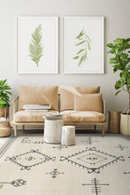 Load image into Gallery viewer, Damali Black &amp; White Rug
