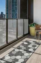 Load image into Gallery viewer, Outdoor Honeycomb Black Rug
