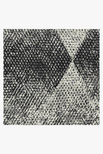 Load image into Gallery viewer, Outdoor Kumo Diamond Black Rug
