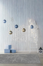 Load image into Gallery viewer, Snowflake Silver Rug
